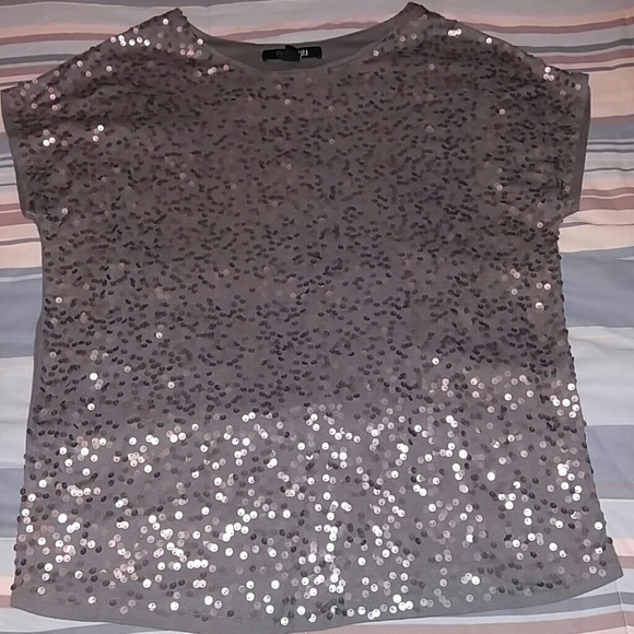 Forever 21 Gray top with sequins - Picture 1 of 7
